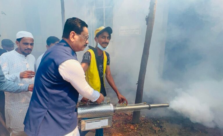 ডেঙ্গু চিকনগুনিয়া প্রতিরোধে সচেনতনতার বিকল্প নেই : রেজাউল