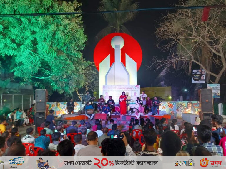 পটিয়ায় দুই কৃতি সন্তান বাংলা একাডেমির পুরষ্কার পাওয়ায় সংবর্ধিত