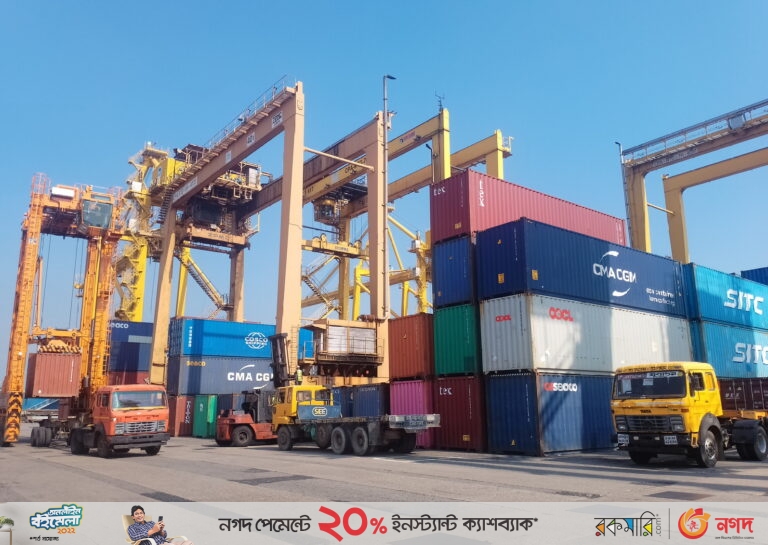 চট্টগ্রাম বন্দরের এনসিটিতে ড্রাইডক দায়িত্ব নেওয়ার পর কন্টেইনার হ্যান্ডলিং বেড়েছে