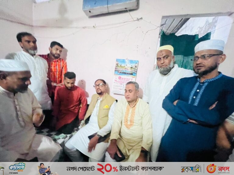চট্টগ্রামে নেমেই নালায় পড়ে নিহত হুমায়রার স্বজনদের পাশে চসিক মেয়র