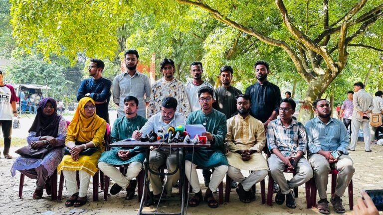 সাইবার হেনস্তায় ব্যবস্থা নিচ্ছে না প্রশাসন, অভিযোগ শিবির প্যানেলের