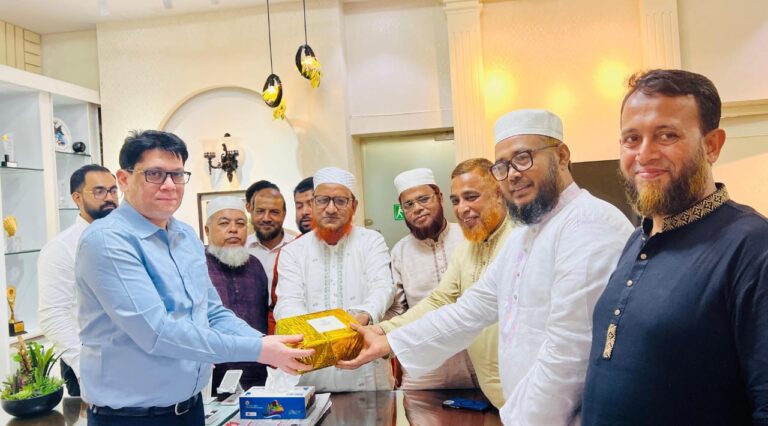 নবাগত চট্টগ্রাম জেলা প্রশাসকের সাথে উত্তর ও দক্ষিণ জেলা জামায়াত নেতৃবৃন্দের সাক্ষাৎ