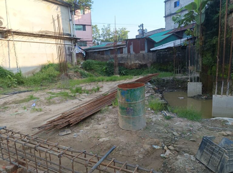 ঈদগাঁওয়ে কোটি টাকার খাস জমিতে ডেভেলপার কোম্পানির অবৈধ বহুতল স্থাপনা নির্মাণোৎসব