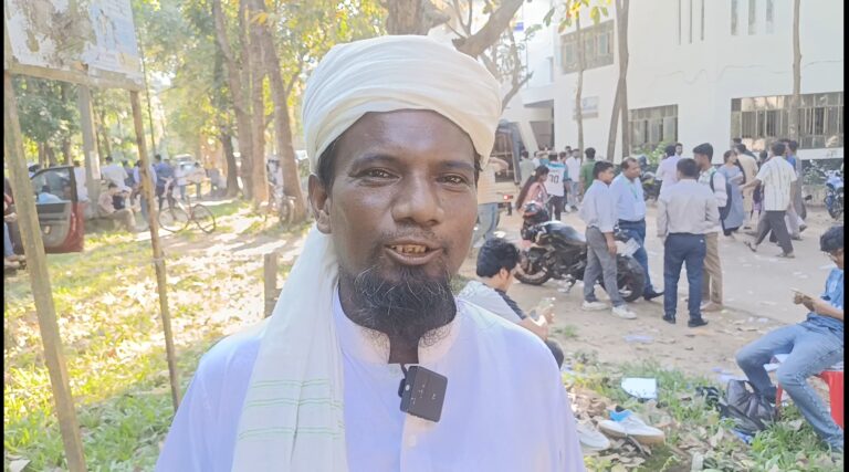 ২৫ বছরেও শেষ হয়নি চবি ছাত্র শফিকুল বারীর ছাত্রজীবন