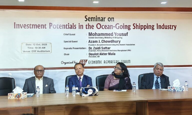 চট্টগ্রাম বন্দরের তিন টার্মিনালে বিদেশি অপারেটর নিয়োগে চুক্তি ডিসেম্বরে : নৌ পরিবহন সচিব