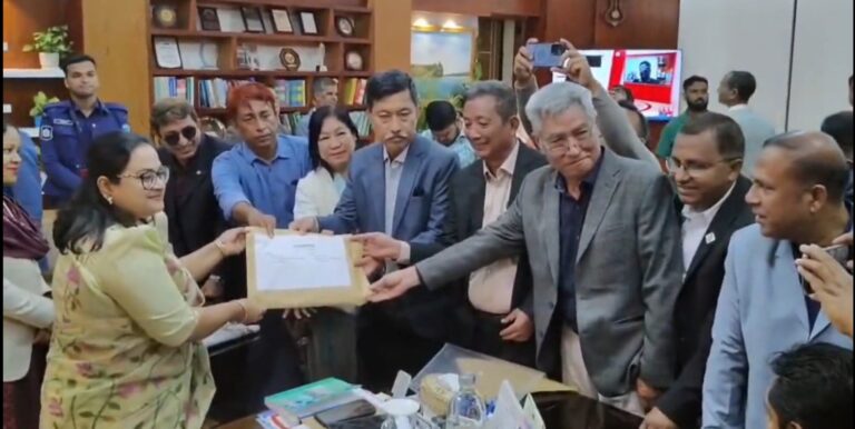 রাঙামাটিতে মনোনয়নপত্র জমা দিলেন ৮ প্রার্থী