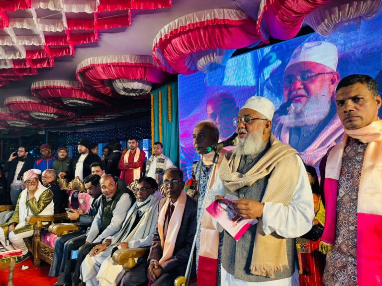 আপনারা নিশ্চিন্তে এ দেশে বসবাস করবেন : আলহাজ্ব শাহজাহান চৌধুরী 