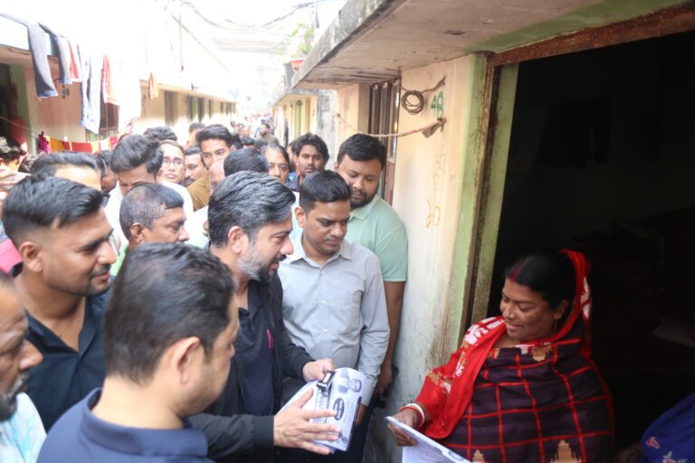 ধানের শীষের ভোট চেয়ে পিতার পক্ষে নির্বাচনী প্রচার শুরু করলেন ইসরাফিল খসরু