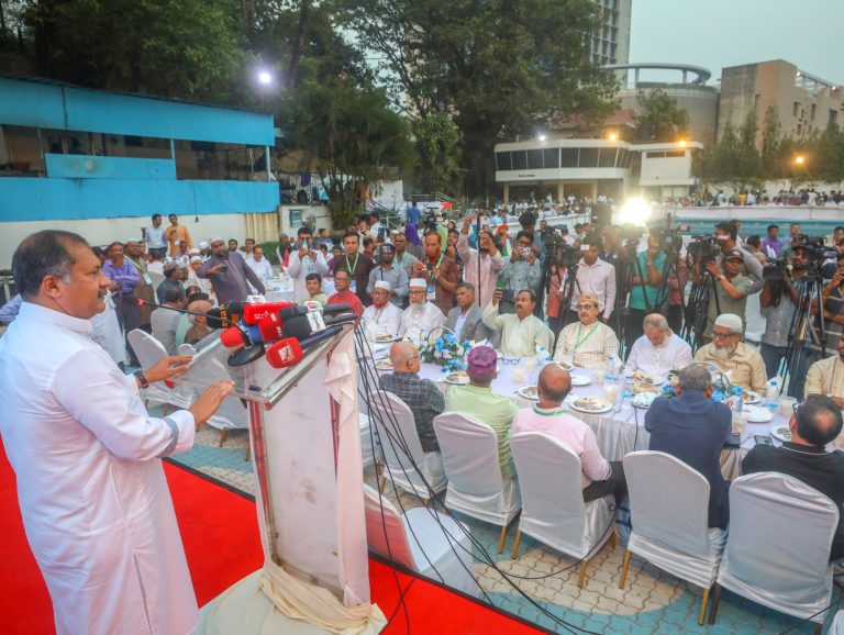 বিগত সরকার প্রেস ক্লাবকে দলীয় ক্লাবে পরিণত করেছিল