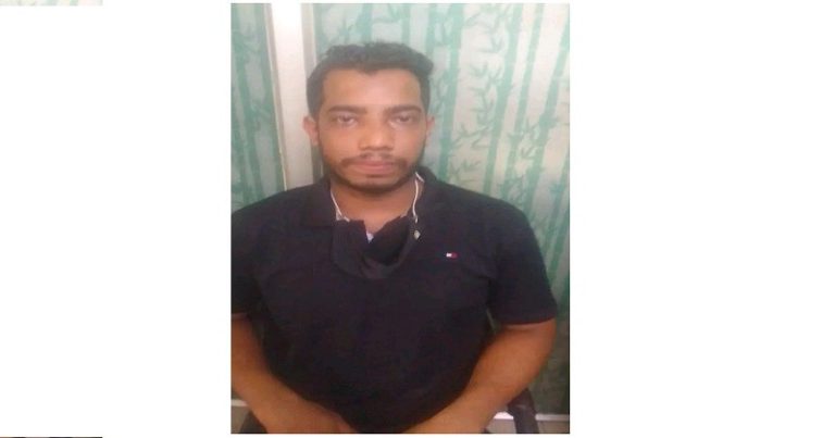 চবি শিক্ষার্থীকে মারধরের ঘটনায় সিএনজি চালক গ্রেপ্তার