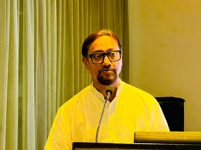 খাজা গরীব উল্লাহ শাহ্ (রঃ) মাজার পরিচালনা কমিটির সভাপতি ডা. শাহাদাত