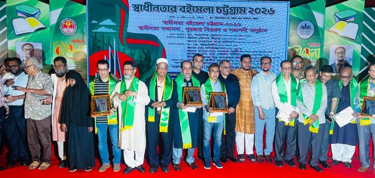 “যোগ্যদের স্বীকৃতি দিতে পেরে গর্বিত” মেয়র ডা. শাহাদাত হোসেন