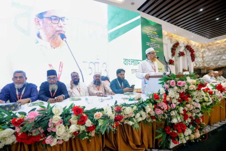 সন্ত্রাস ও নৈরাজ্যেকে রুখে দিয়ে জুলাই শহীদের স্বপ্ন বাস্তবায়ন করতে হবে : মুহাম্মদ শাহজাহান