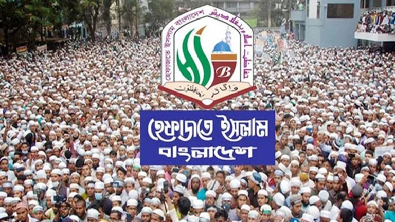 শাপলা চত্বরের ‘গণহত্যা’র বিচার দাবি হেফাজতের, প্রধানমন্ত্রীর কাছে স্মারকলিপি