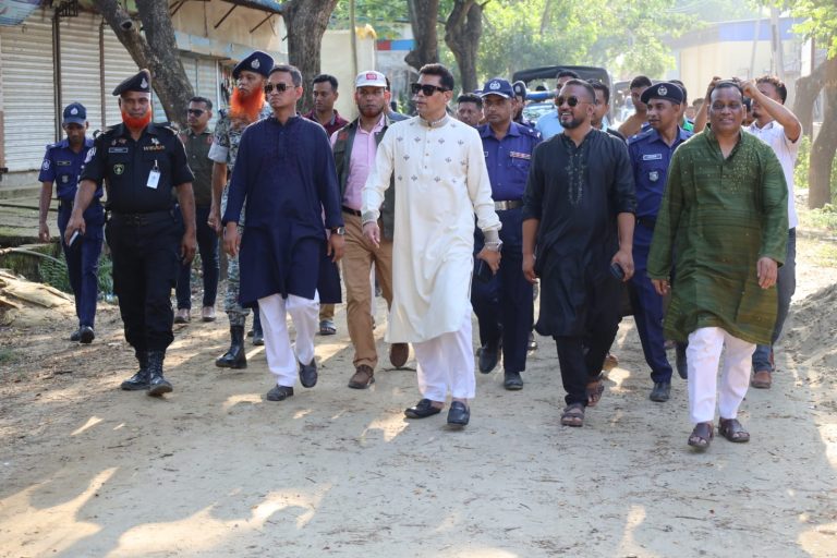 জঙ্গল সলিমপুরে সন্ত্রাস, চাঁদাবাজি ও মাদক কারবারিদের ঠাঁই হবে না : এসপি মাসুদ আলম