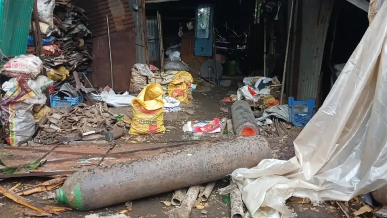 সীতাকুণ্ডে অক্সিজেন সিলিন্ডার বিস্ফোরণে একজন নিহত, আহত ২