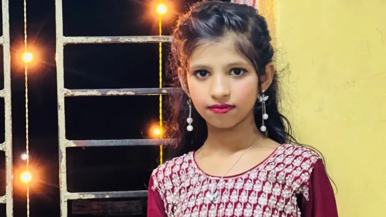 চট্টগ্রামে গুলিবিদ্ধ শিশু কন্যা রেশমি মারা গেছেন