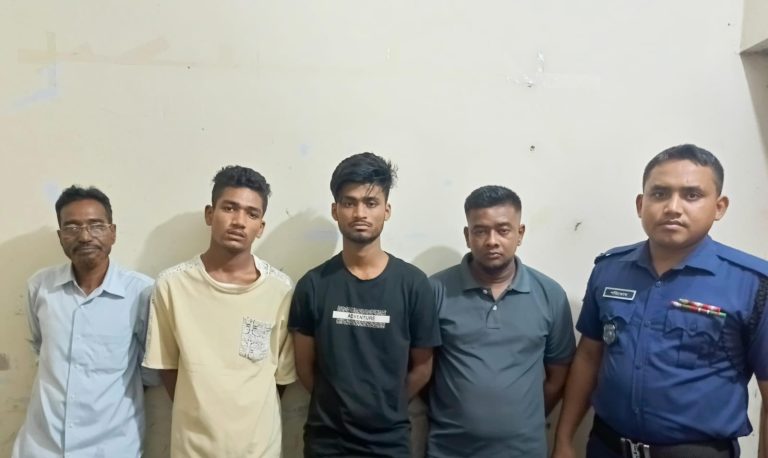 রাঙামাটিতে কোতয়ালীর অভিযানে গ্রেফতার ৪