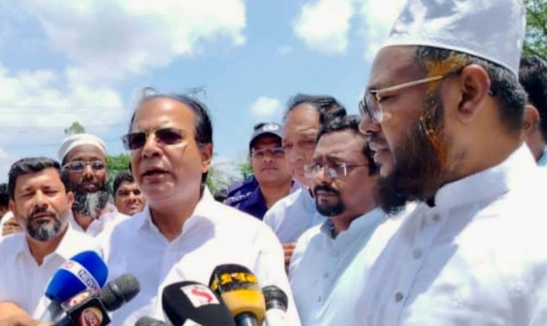 ত্রাণ বিতরণের পাশাপাশি সরকার পুনর্বাসনের দিকে জোর দিচ্ছে : আসাদুল হাবিব দুলু এমপি