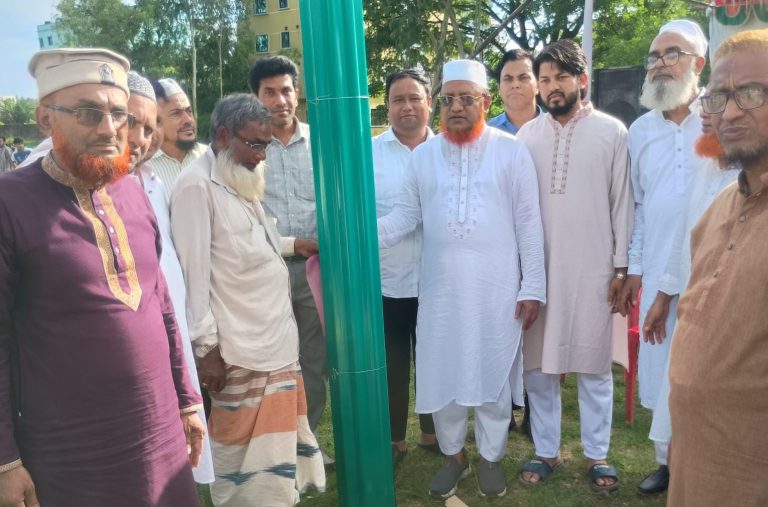 দূর্যোগে ক্ষতিগ্রস্থ মানুষের পাশে দাঁড়ানো বিত্তবানদের কর্তব্য : আনোয়ারুল আলম চৌধুরী
